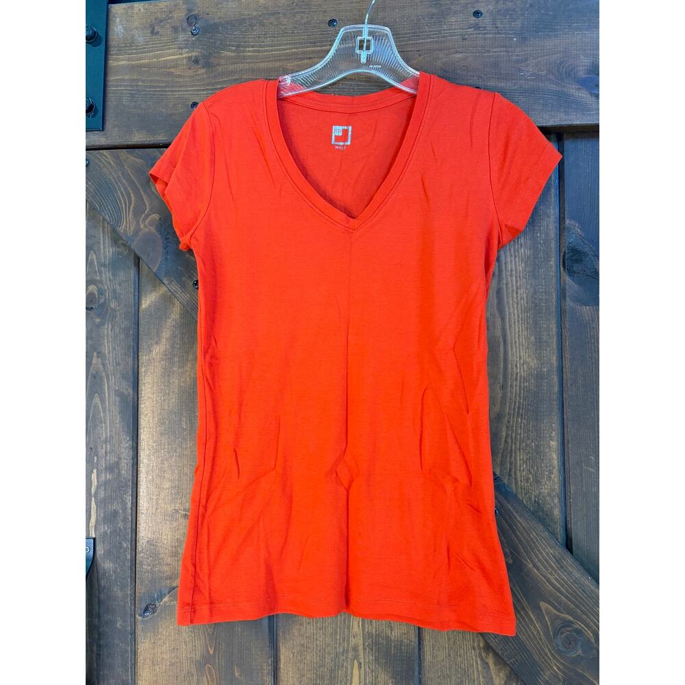 JCP women’s medium Orange basic Short T Shirt